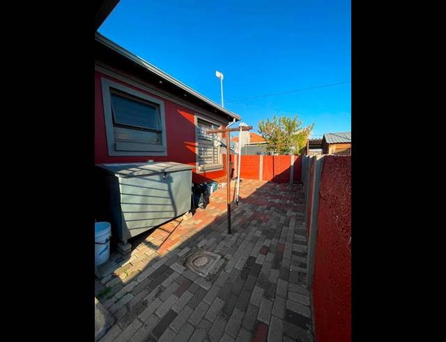 3 BEDROOM HOUSE FOR SALE IN WITPOORTJIE